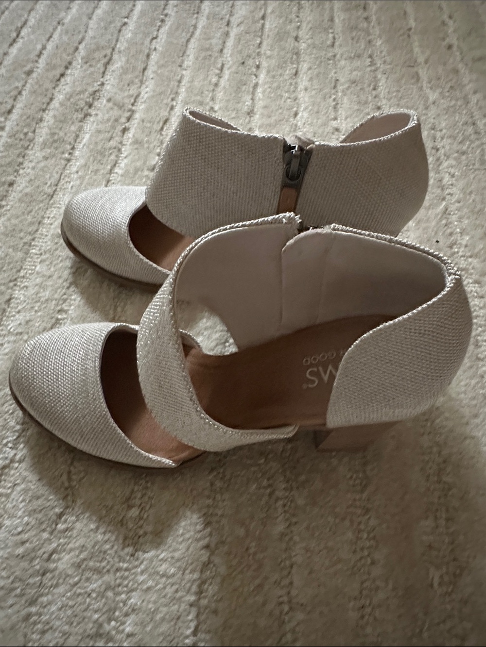 Toms Ivory Textured Low Block Heel Sandal